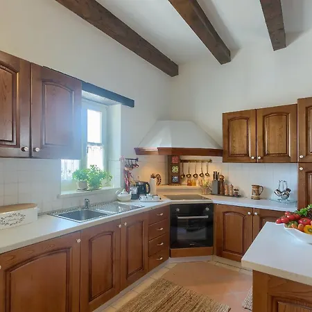 Barbarella Villa