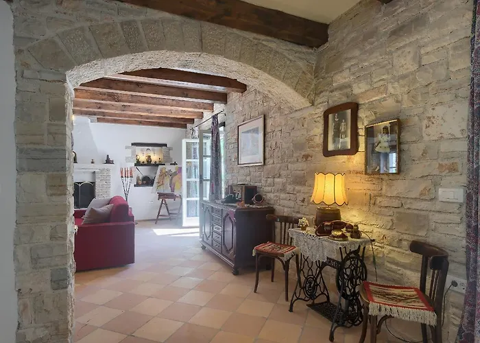 Vila Barbarella Tinjan